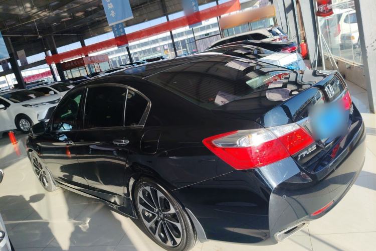 Used Honda Accord 2014 3.0L VTI Prestige Edition Left Side