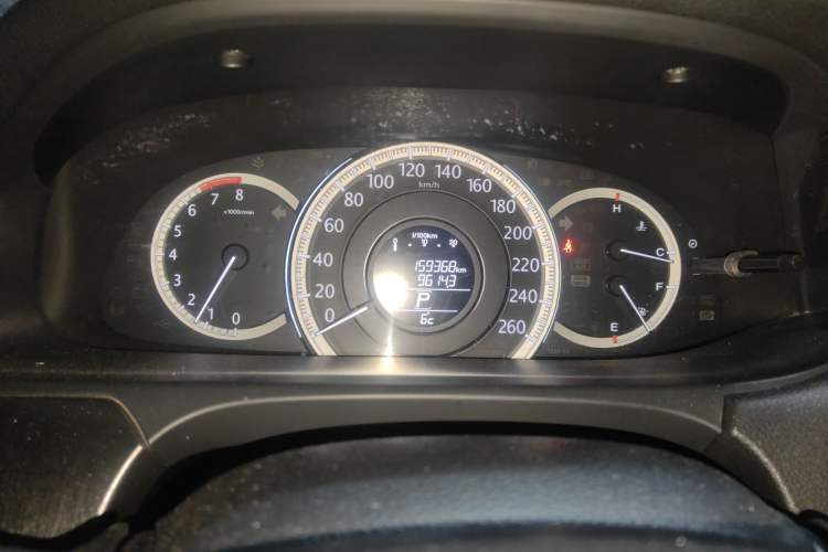 Used Honda Accord 2014 2.0L EX Luxury Edition Odometer Close Up