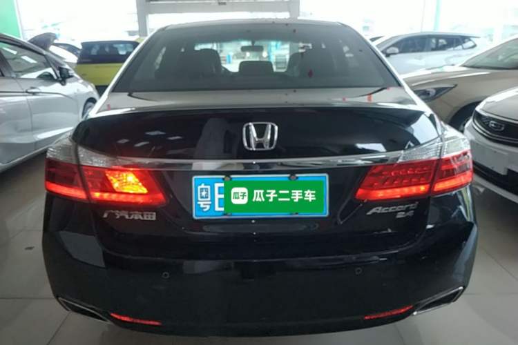 Used Honda Accord 2014 2.4L EX Luxury Edition Rear
