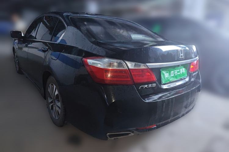 Used Honda Accord 2014 2.0L EX Luxury Edition Rear Left 45 Deg