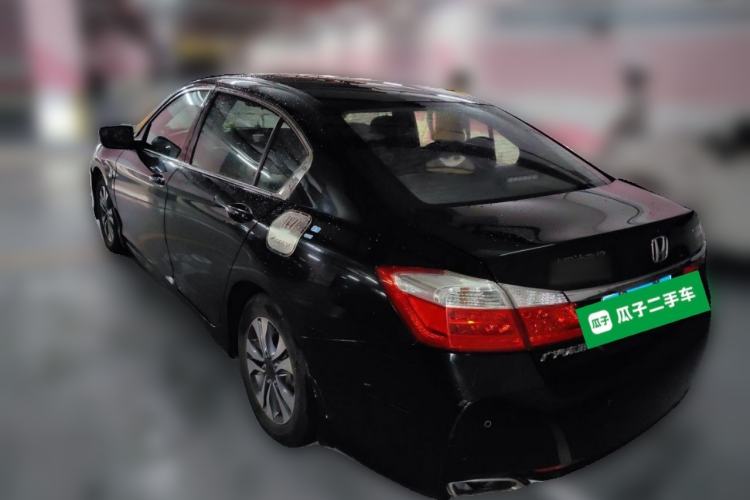 Used Honda Accord 2014 2.0L EX Luxury Edition Rear Left 45 Deg