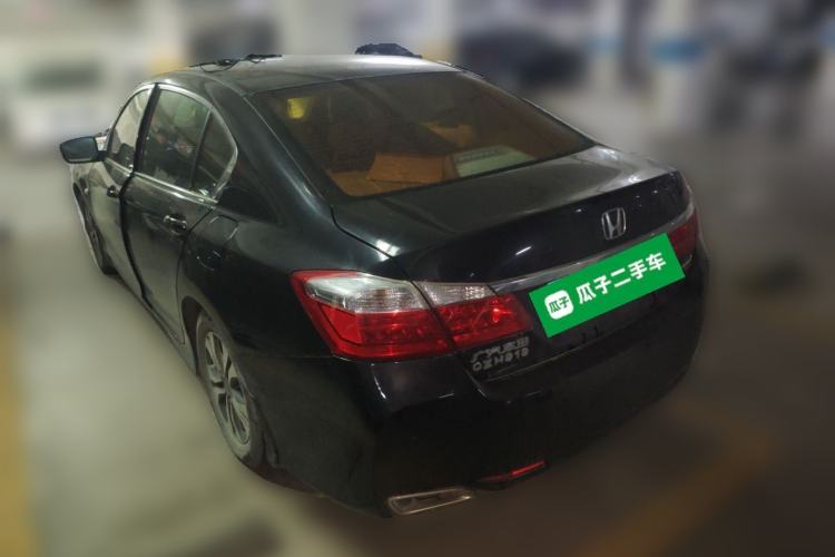 Used Honda Accord 2014 2.0L LX Comfort Edition Rear Left 45 Deg