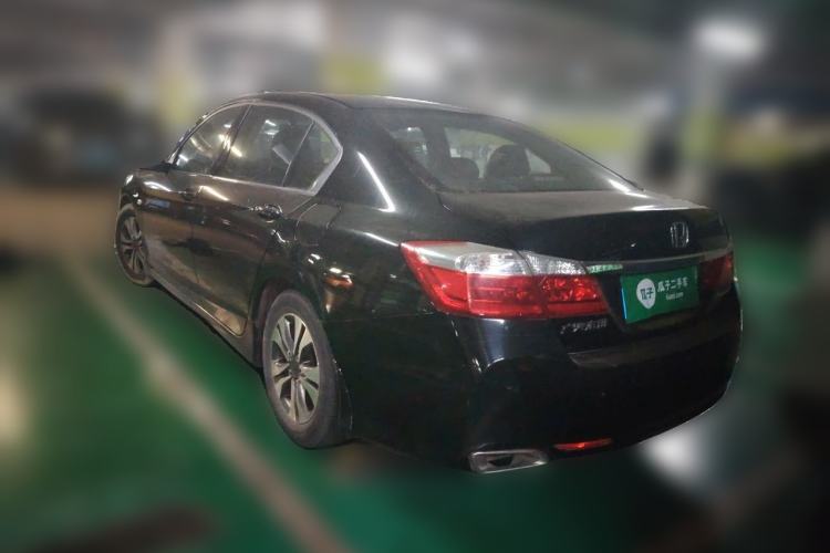 Used Honda Accord 2014 2.0L LX Comfort Edition Rear Left 45 Deg