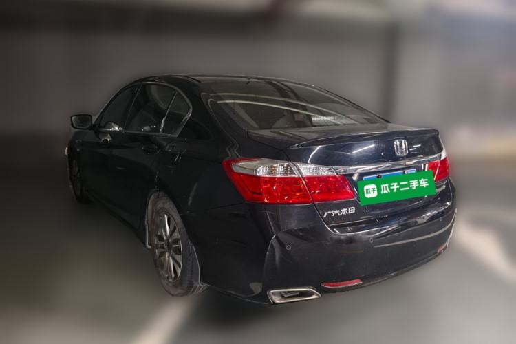 Used Honda Accord 2014 2.0L LX Comfort Edition Rear Left 45 Deg