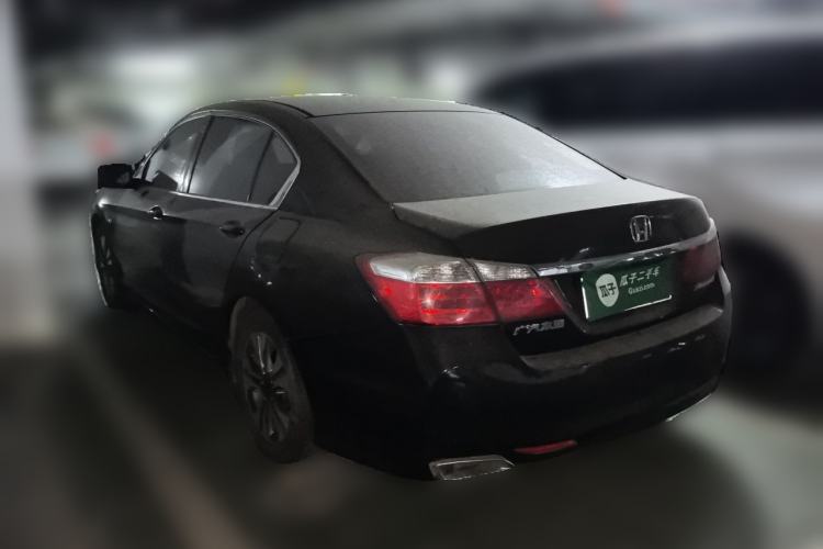 Used Honda Accord 2014 2.0L EX Luxury Edition Rear Left 45 Deg