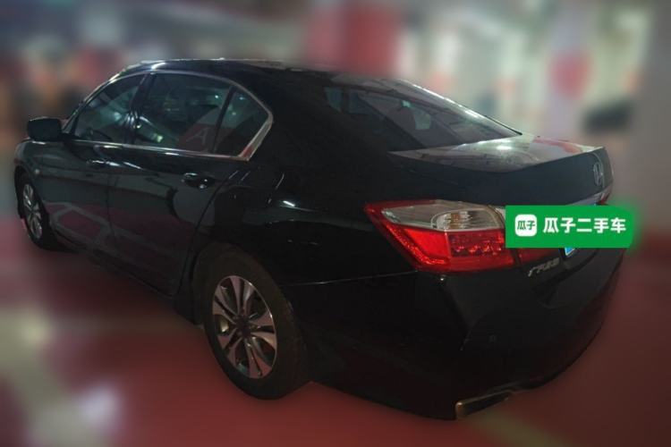 Used Honda Accord 2014 2.0L EX Luxury Edition Rear Left 45 Deg