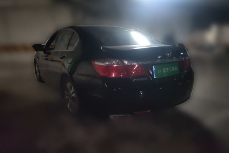 Used Honda Accord 2014 2.0L EX Luxury Edition Rear Left 45 Deg