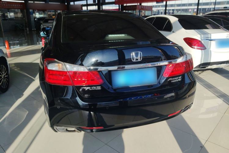 Used Honda Accord 2014 3.0L VTI Prestige Edition Rear