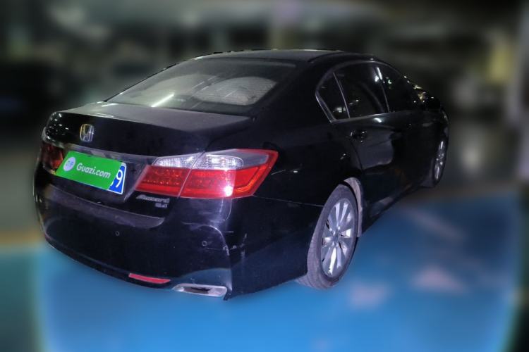Used Honda Accord 2014 2.4L EX Luxury Edition Rear Right 45 Deg
