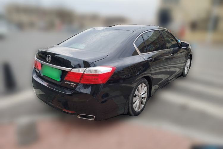 Used Honda Accord 2014 2.4L EX Luxury Edition Rear Right 45 Deg