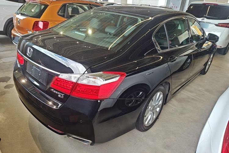 Used Honda Accord 2014 2.4L EXN Luxury Navigation Edition Rear Right 45 Deg
