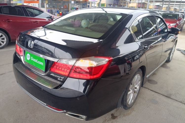 Used Honda Accord 2014 2.4L EX Luxury Edition Rear Right 45 Deg