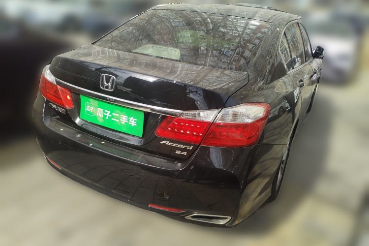 Used Honda Accord 2014 2.4L EXN Luxury Navigation Edition Rear Right 45 Deg