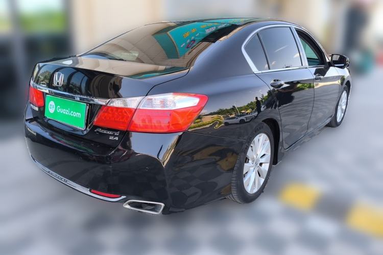 Used Honda Accord 2014 2.4L EX Luxury Edition Rear Right 45 Deg