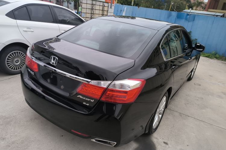 Used Honda Accord 2014 2.4L EX Luxury Edition Rear Right 45 Deg