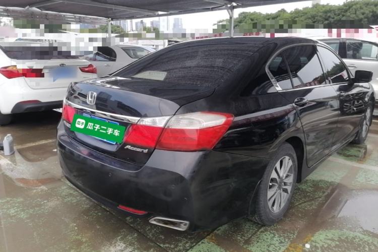 Used Honda Accord 2014 2.0L EX Luxury Edition Rear Right 45 Deg