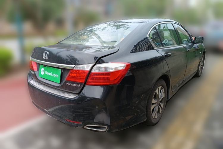 Used Honda Accord 2014 2.0L EX Luxury Edition Rear Right 45 Deg