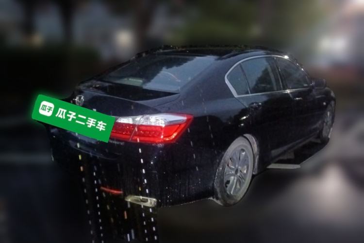 Used Honda Accord 2014 2.0L LX Comfort Edition Rear Right 45 Deg