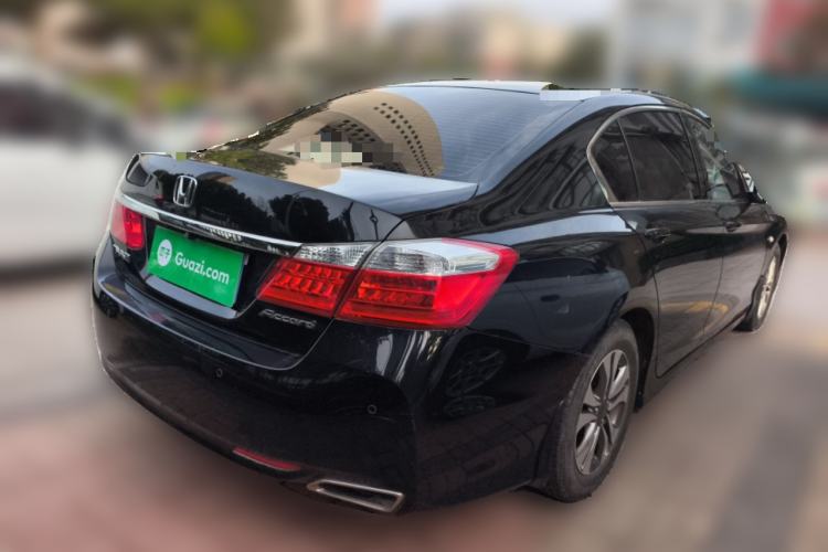 Used Honda Accord 2014 2.0L LX Comfort Edition Rear Right 45 Deg