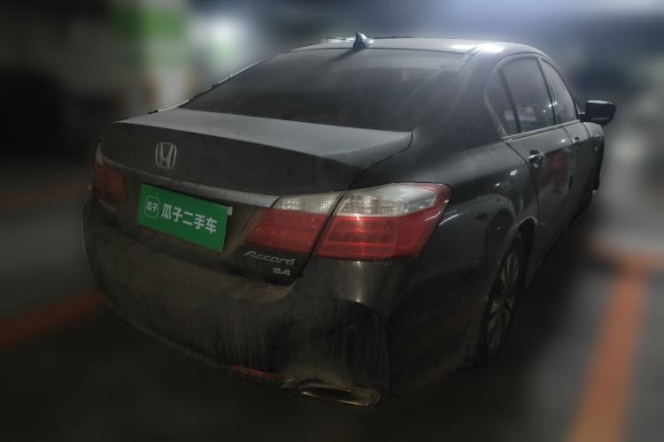 Used Honda Accord 2014 2.0L EX Luxury Edition Rear Right 45 Deg