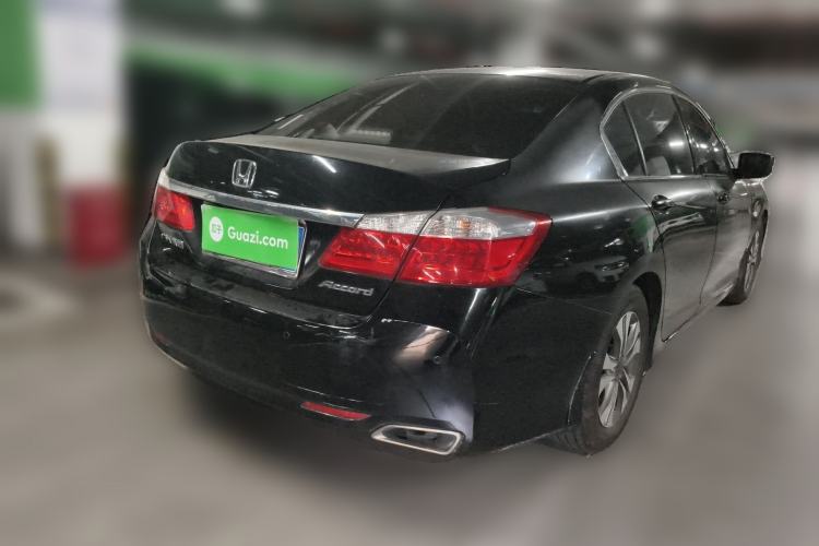 Used Honda Accord 2014 2.0L LX Comfort Edition Rear Right 45 Deg