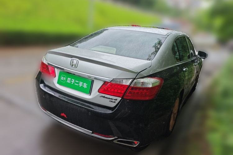 Used Honda Accord 2014 2.4L EX Luxury Edition Rear Right 45 Deg