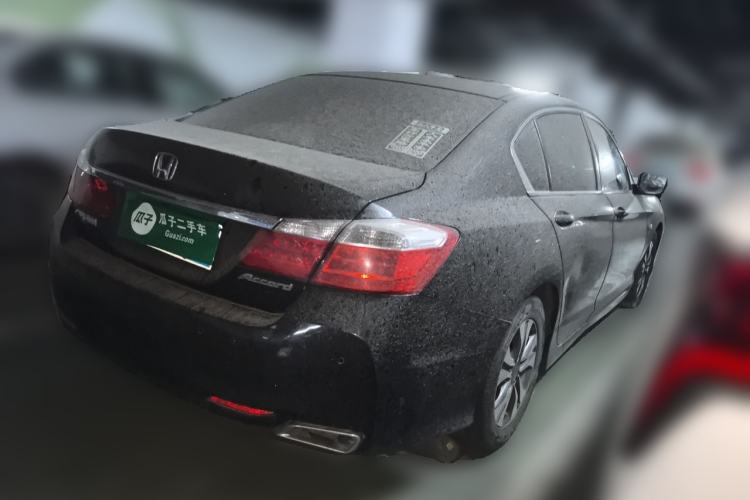 Used Honda Accord 2014 2.0L EX Luxury Edition Rear Right 45 Deg