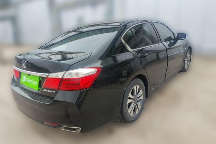 Used Honda Accord 2014 2.0L EX Luxury Edition Rear Right 45 Deg