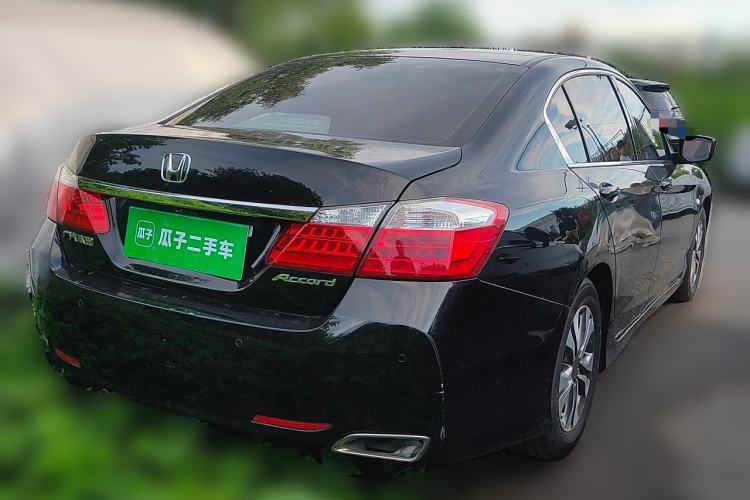 Used Honda Accord 2014 2.0L EX Luxury Edition Rear Right 45 Deg