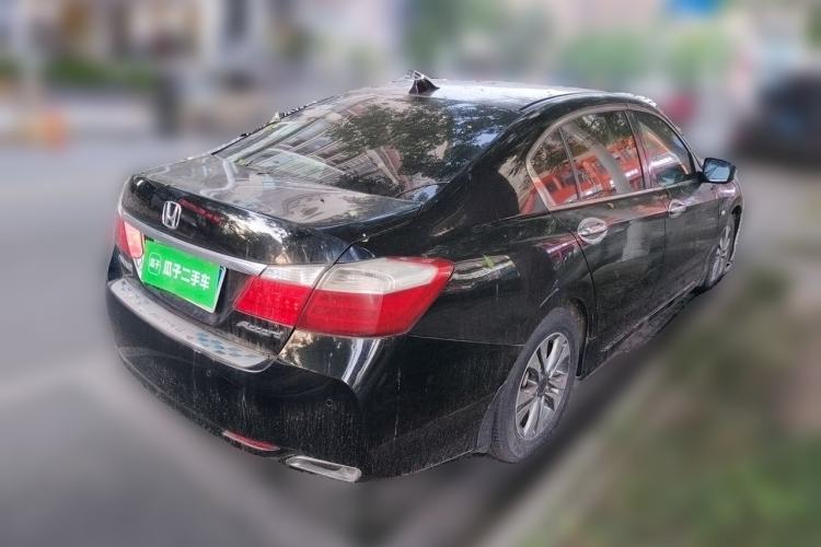 Used Honda Accord 2014 2.0L LX Comfort Edition Rear Right 45 Deg