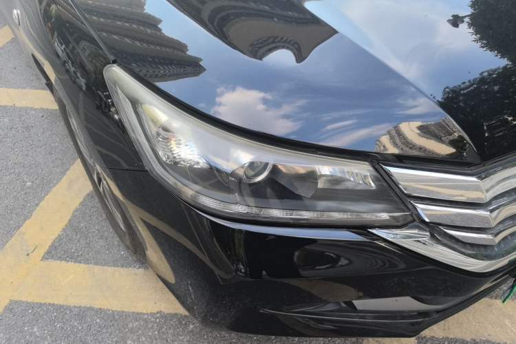 Used Honda Accord 2014 2.0L LX Comfort Edition Right Front Headlight