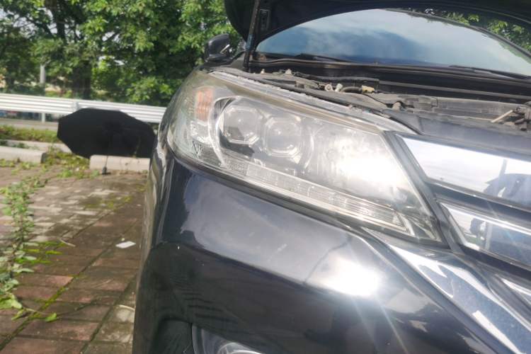 Used Honda Accord 2014 2.4L EX Luxury Edition Right Front Headlight