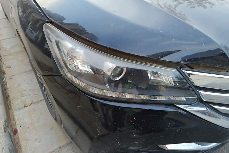 Used Honda Accord 2014 2.0L LX Comfort Edition Right Front Headlight