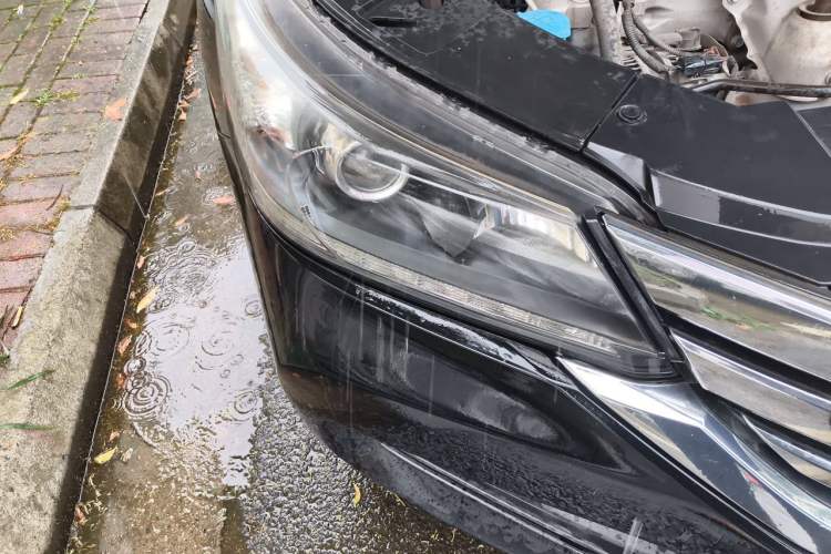 Used Honda Accord 2014 2.0L LX Comfort Edition Right Front Headlight