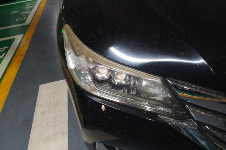 Used Honda Accord 2014 2.4L EXN Luxury Navigation Edition Right Front Headlight