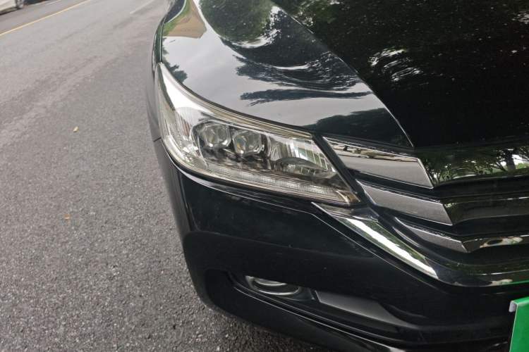 Used Honda Accord 2014 2.4L EX Luxury Edition Right Front Headlight