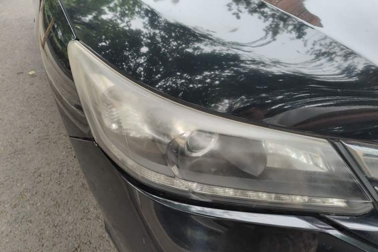 Used Honda Accord 2014 2.0L EX Luxury Edition Right Front Headlight