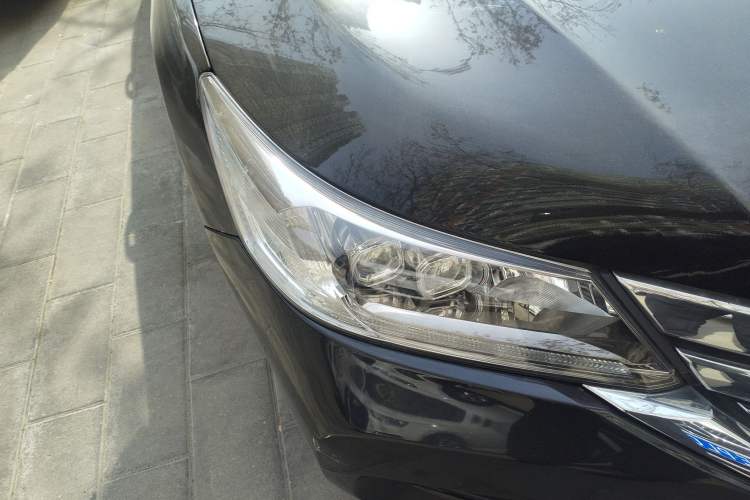 Used Honda Accord 2014 2.4L EXN Luxury Navigation Edition Right Front Headlight