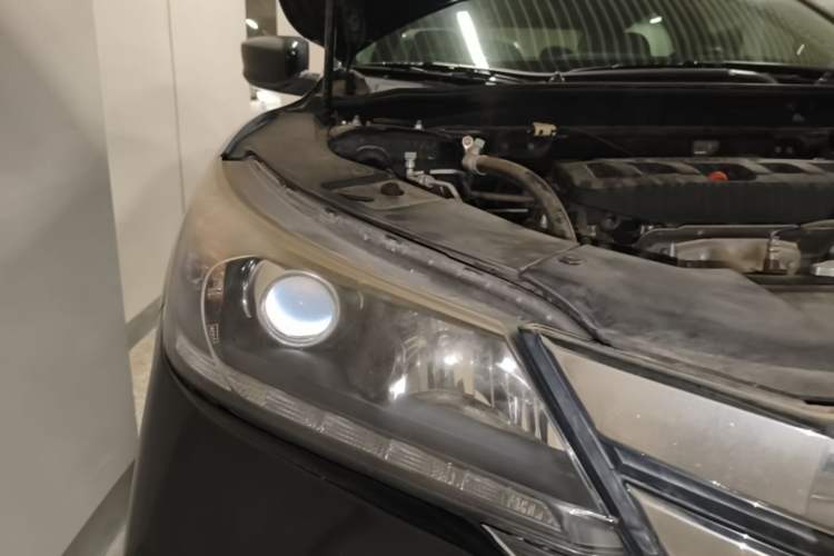 Used Honda Accord 2014 2.0L LX Comfort Edition Right Front Headlight