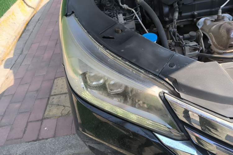 Used Honda Accord 2014 2.4L EX Luxury Edition Right Front Headlight