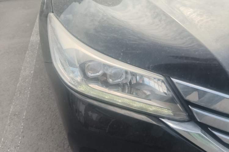 Used Honda Accord 2014 2.4L EX Luxury Edition Right Front Headlight