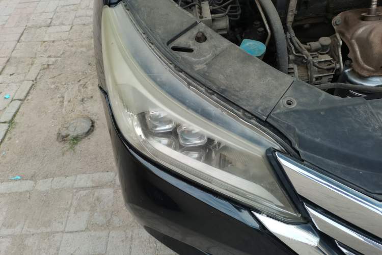 Used Honda Accord 2014 2.4L EXN Luxury Navigation Edition Right Front Headlight
