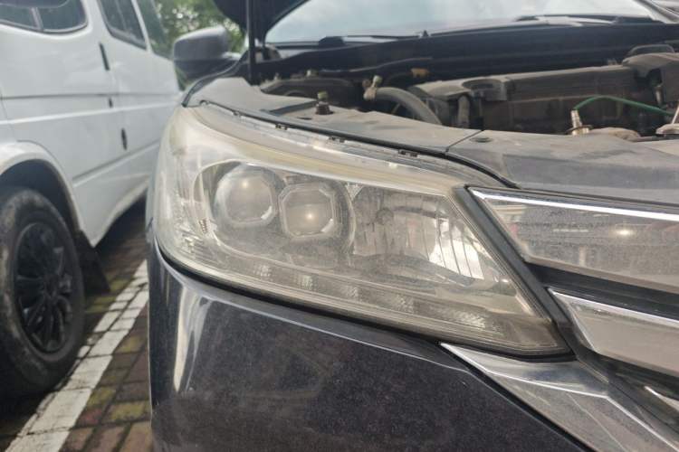 Used Honda Accord 2014 2.4L EX Luxury Edition Right Front Headlight