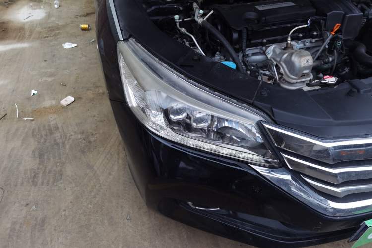 Used Honda Accord 2014 2.4L EX Luxury Edition Right Front Headlight