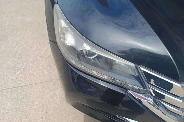 Used Honda Accord 2014 2.0L LX Comfort Edition Right Front Headlight