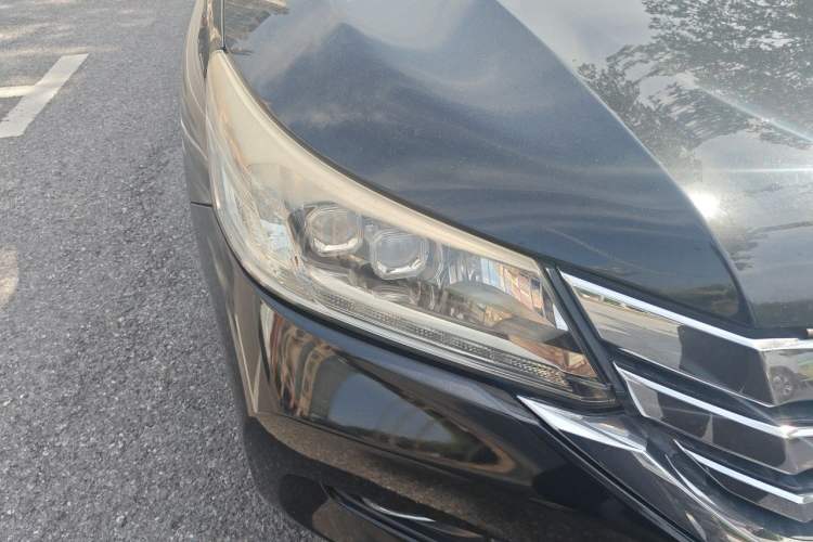 Used Honda Accord 2014 2.4L EX Luxury Edition Right Front Headlight