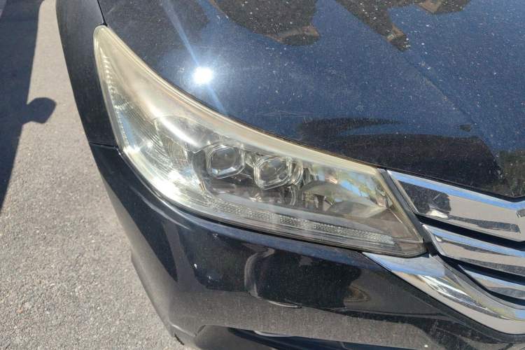 Used Honda Accord 2014 2.4L EX Luxury Edition Right Front Headlight