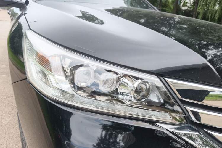 Used Honda Accord 2014 2.4L EX Luxury Edition Right Front Headlight