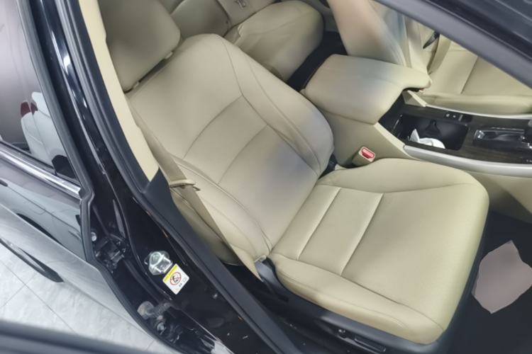 Used Honda Accord 2014 2.4L EX Luxury Edition Right Front Seat