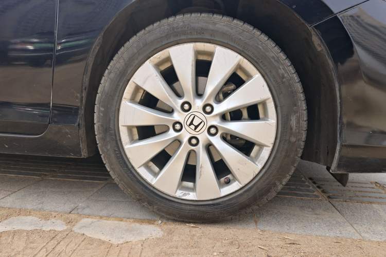 Used Honda Accord 2014 2.4L EX Luxury Edition Right Front Wheel Hub